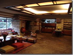 frank_lloyd_wright_-_fallingwater_interior_5